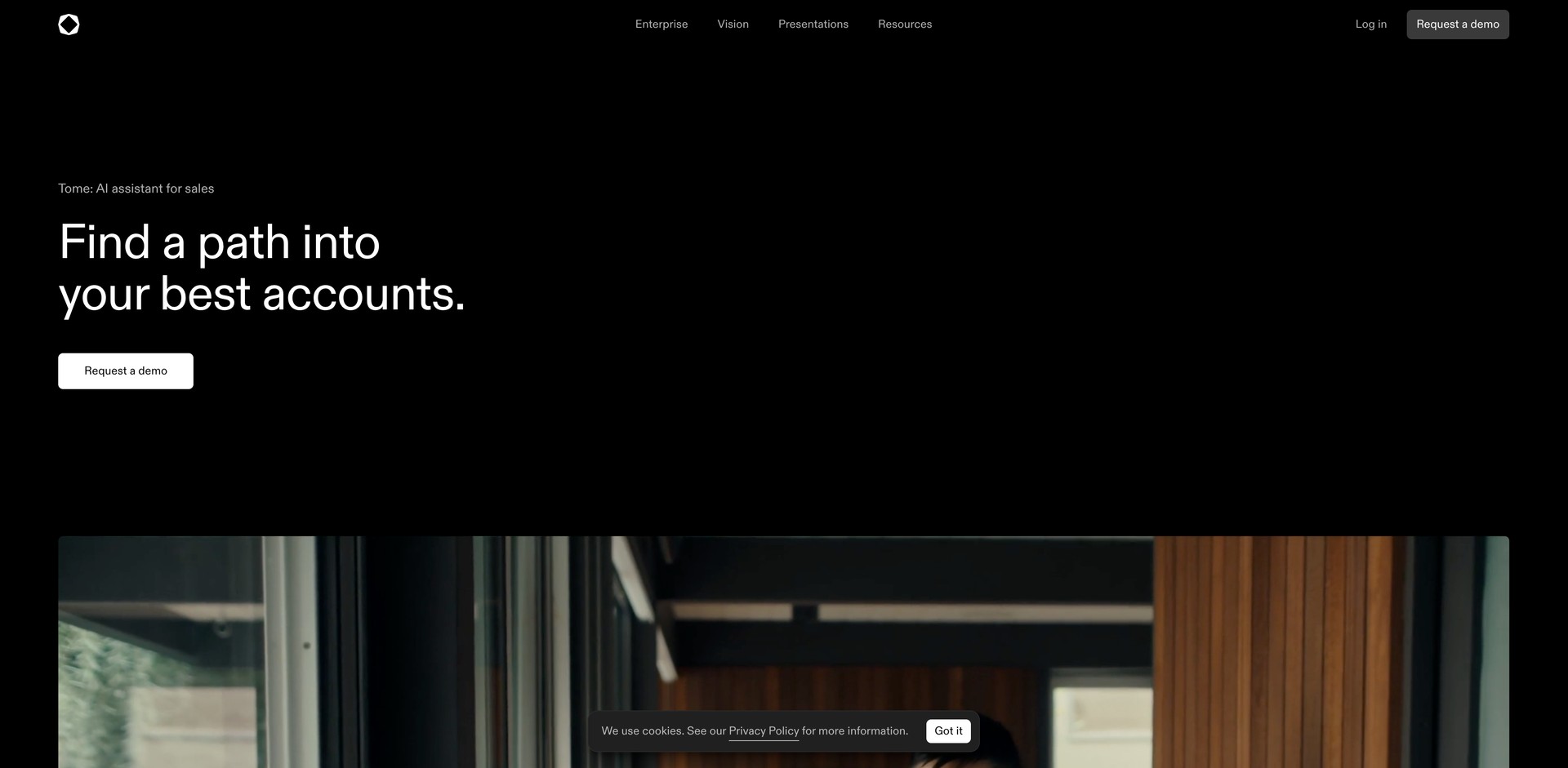 tome.app - Generates sales outreach and accesses accounts.